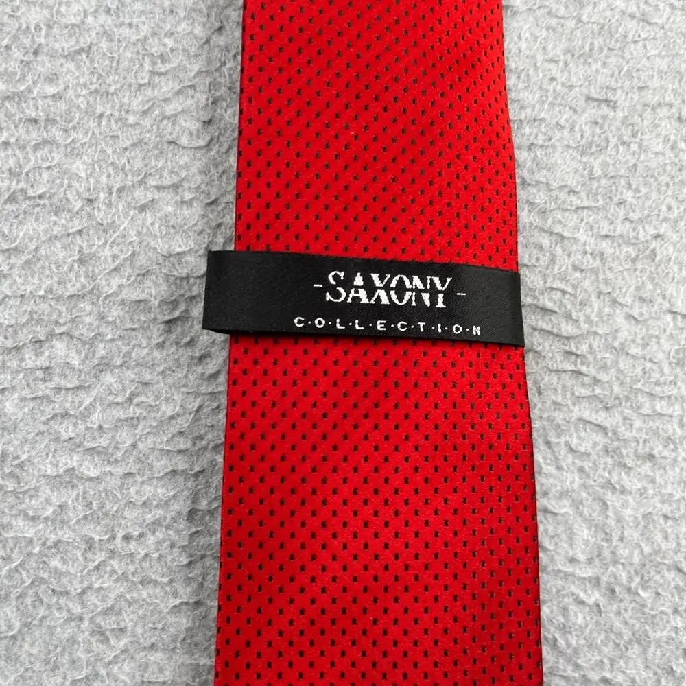 Saxony Collection Necktie Red Back Dots Silk New Tie